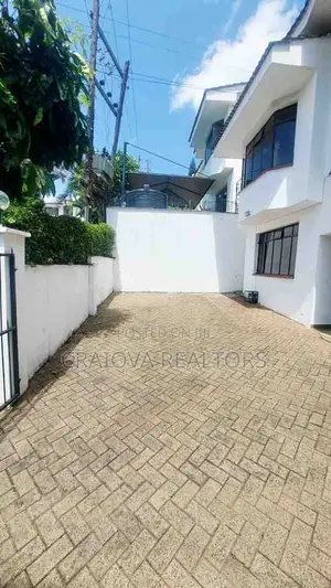 5bdrm Townhouse/Terrace in Riverside Drive for sale
