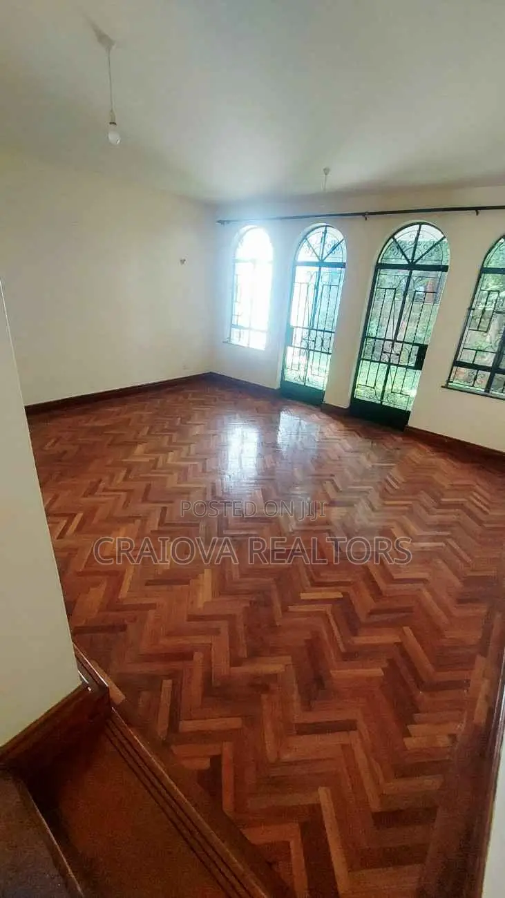 5bdrm Townhouse/Terrace in Riverside Drive for sale