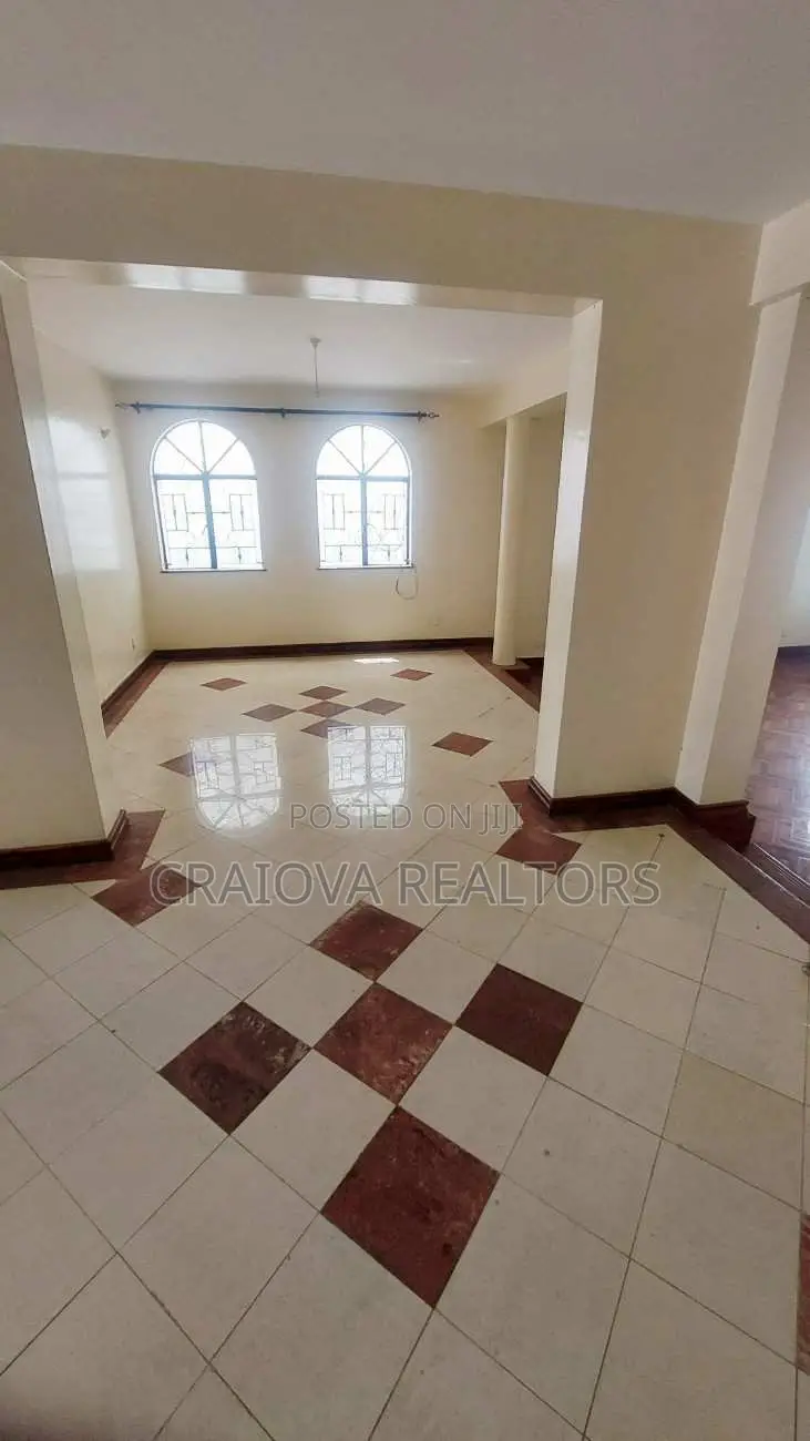 5bdrm Townhouse/Terrace in Riverside Drive for sale