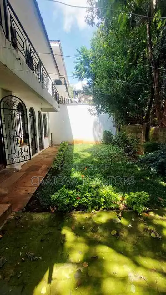 5bdrm Townhouse/Terrace in Riverside Drive for sale