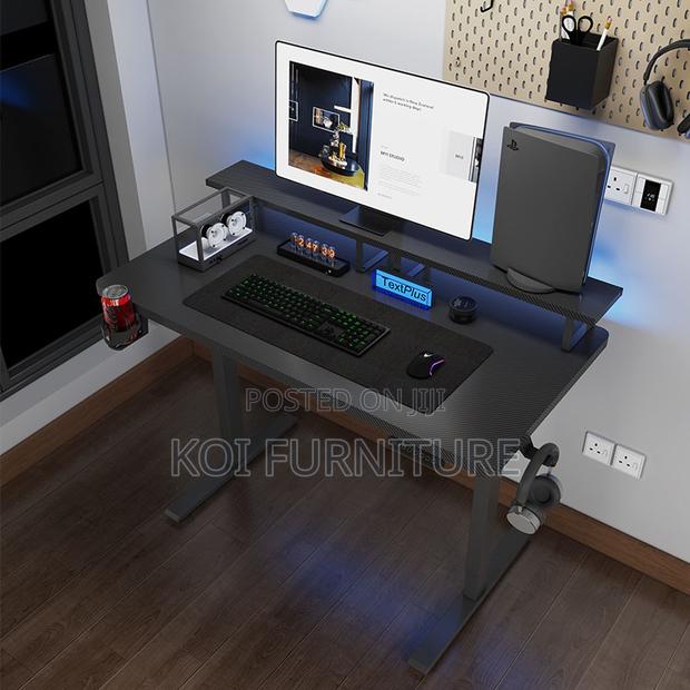 Office Desk; 1.6 Meters Bleck Ttr32 Adjustable Desk