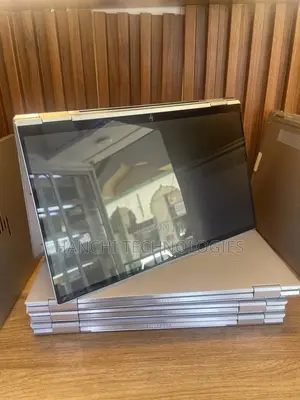 Laptop HP EliteBook 1040 G8 16GB Intel Core i7 SSD 512GB