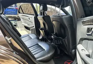 Mercedes-Benz E250 2013 Brown