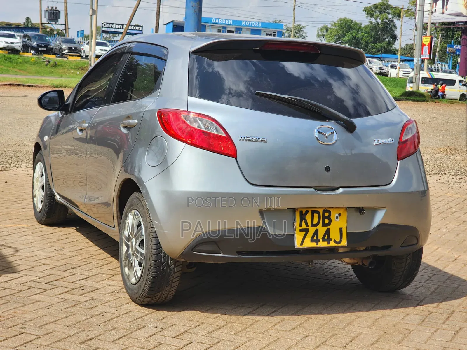 Mazda Demio 2014