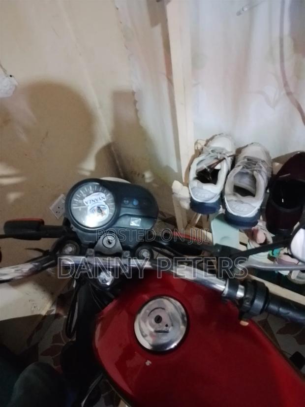 Honda CB 2023 Red - thumbnail 6