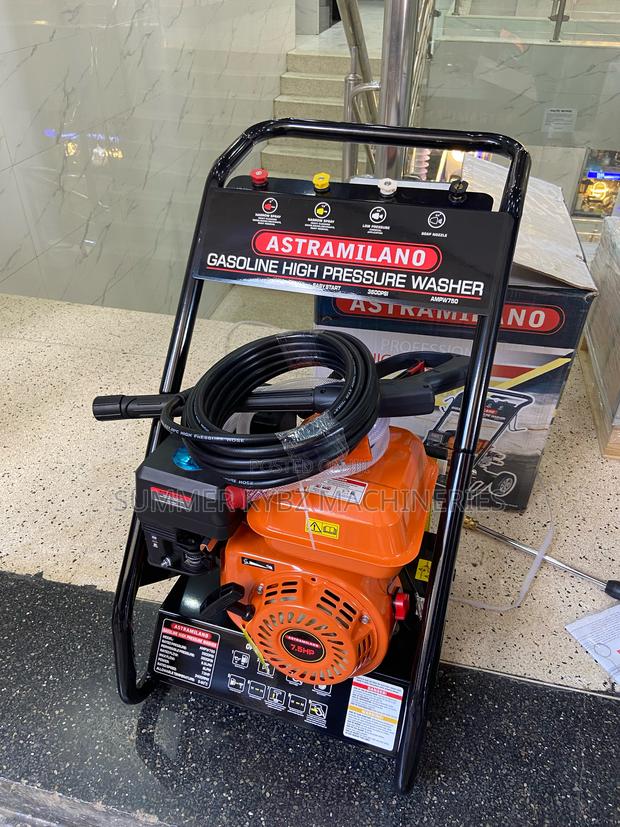 3600psi Astromilano Gasoline High Pressure Washer