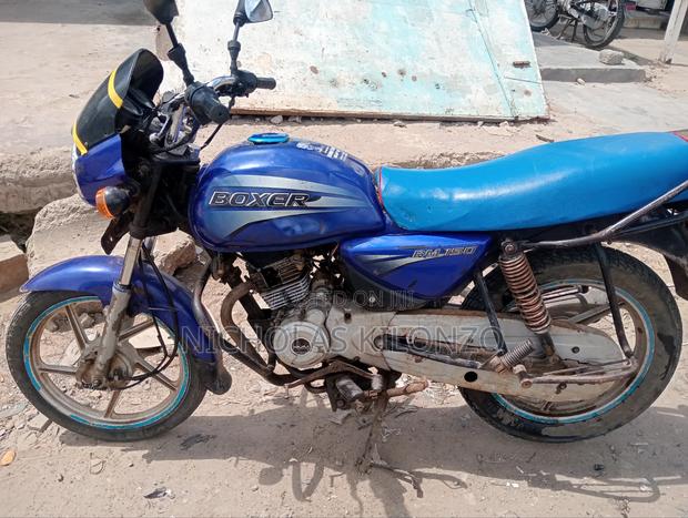 Bajaj Boxer 2017 Blue