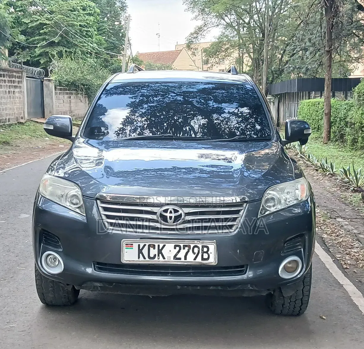 Toyota Vanguard 2010 Black