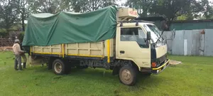 Mitsubishi Canter 4d31