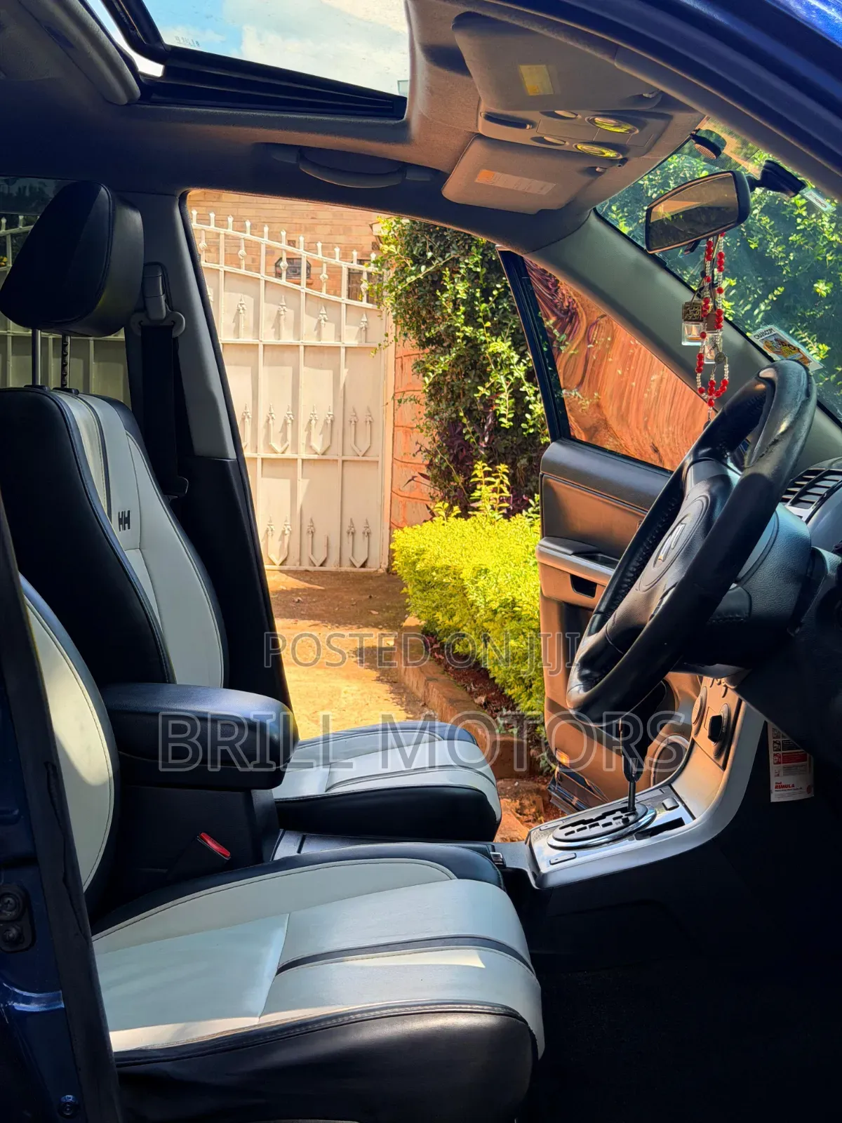 Suzuki Escudo 2009 Blue
