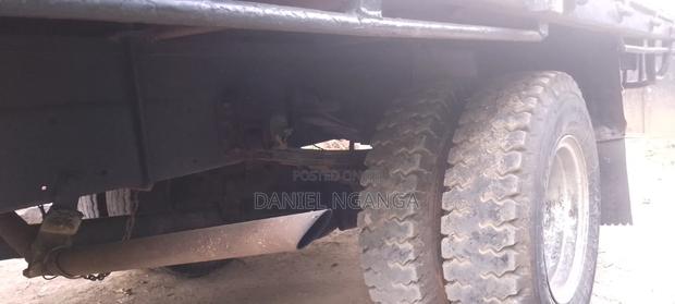 Mitsubishi Canter 4d31 - thumbnail 4
