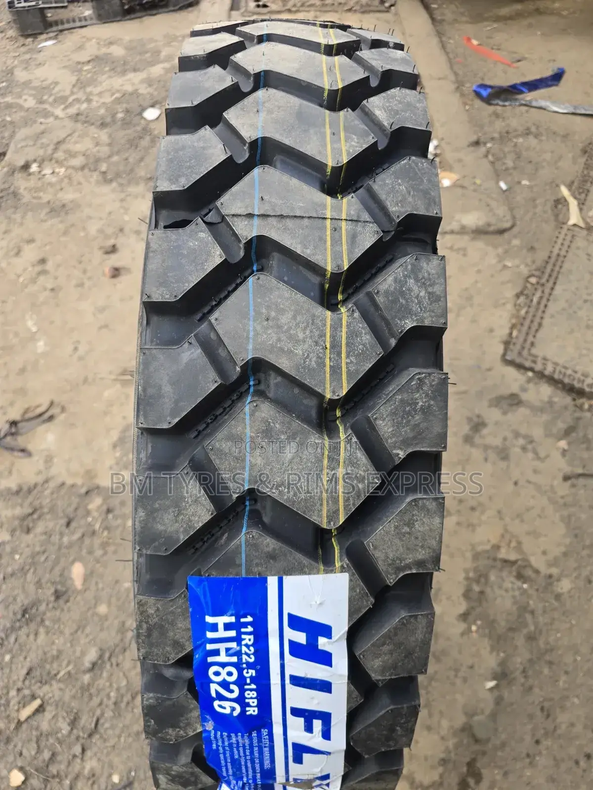 11 R22. 5 Hifly Tires (Diff)