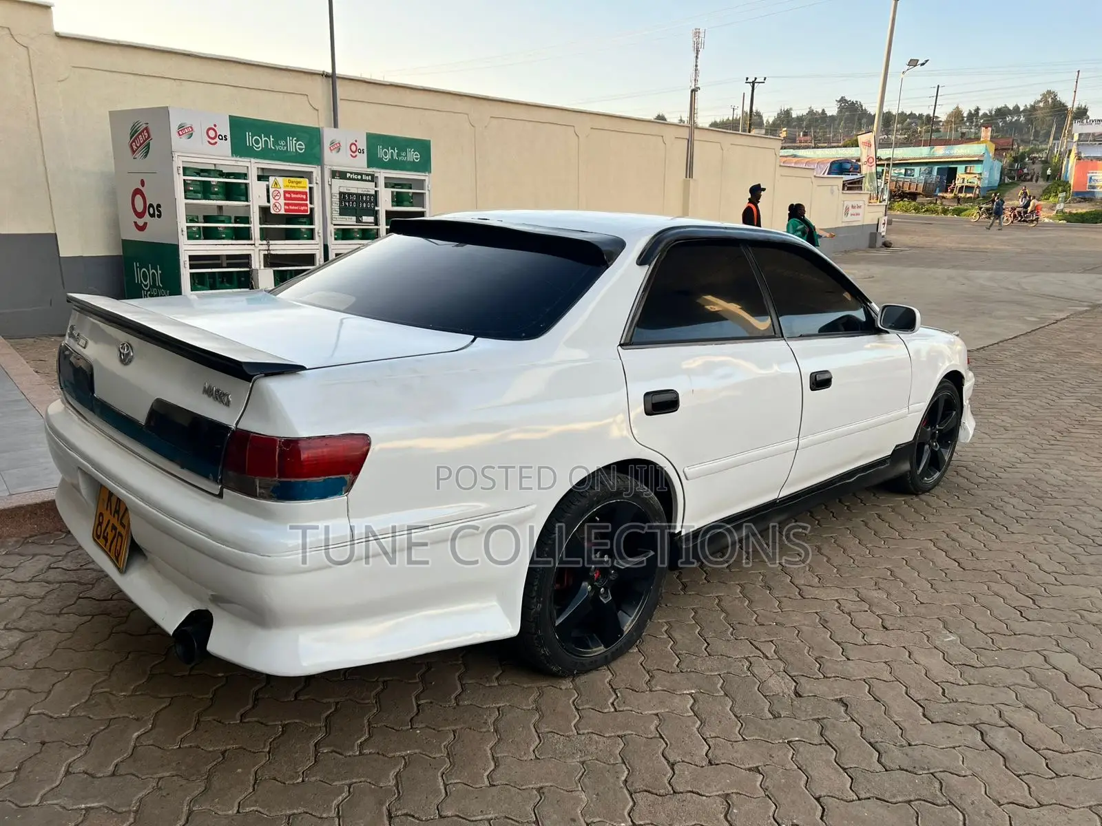 Toyota Mark II 2.0 RWD 2004 White