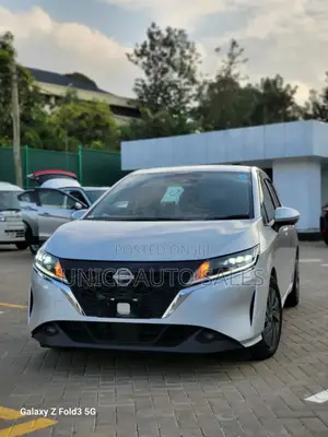 Nissan Note 1.2 Hybrid 2021 Blue