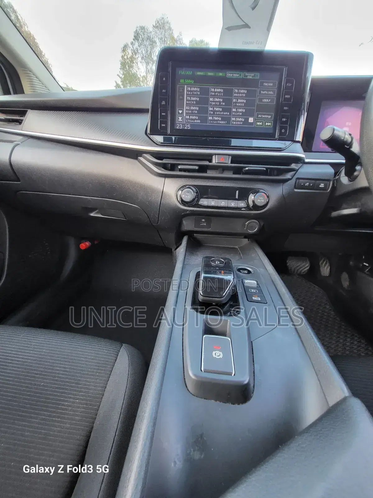 Nissan Note 1.2 Hybrid 2021 Blue