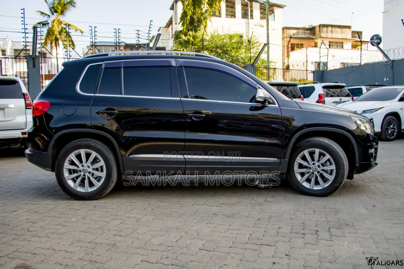 Volkswagen Tiguan 2015 Black