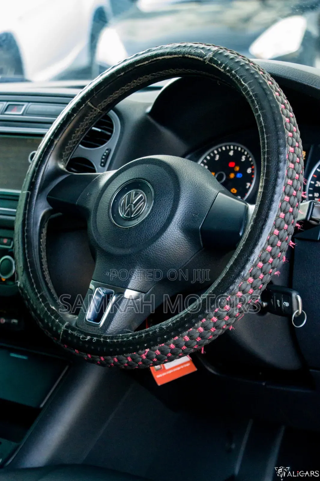 Volkswagen Tiguan 2015 Black