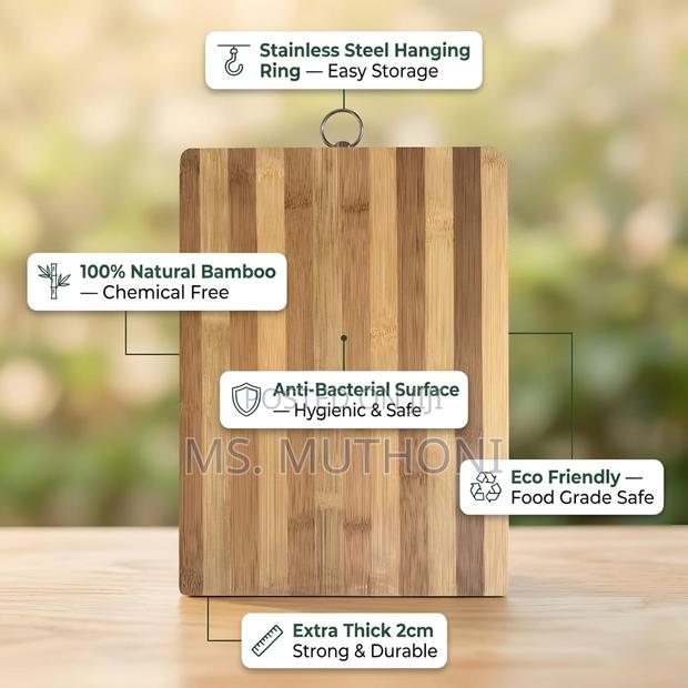 * Bamboo Chopping Board Featuring a Stainless Steel Hanging Ring. - thumbnail 2