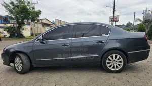 Volkswagen Passat 1.8 TSI Comfortline Tiptronic 2010 Blue