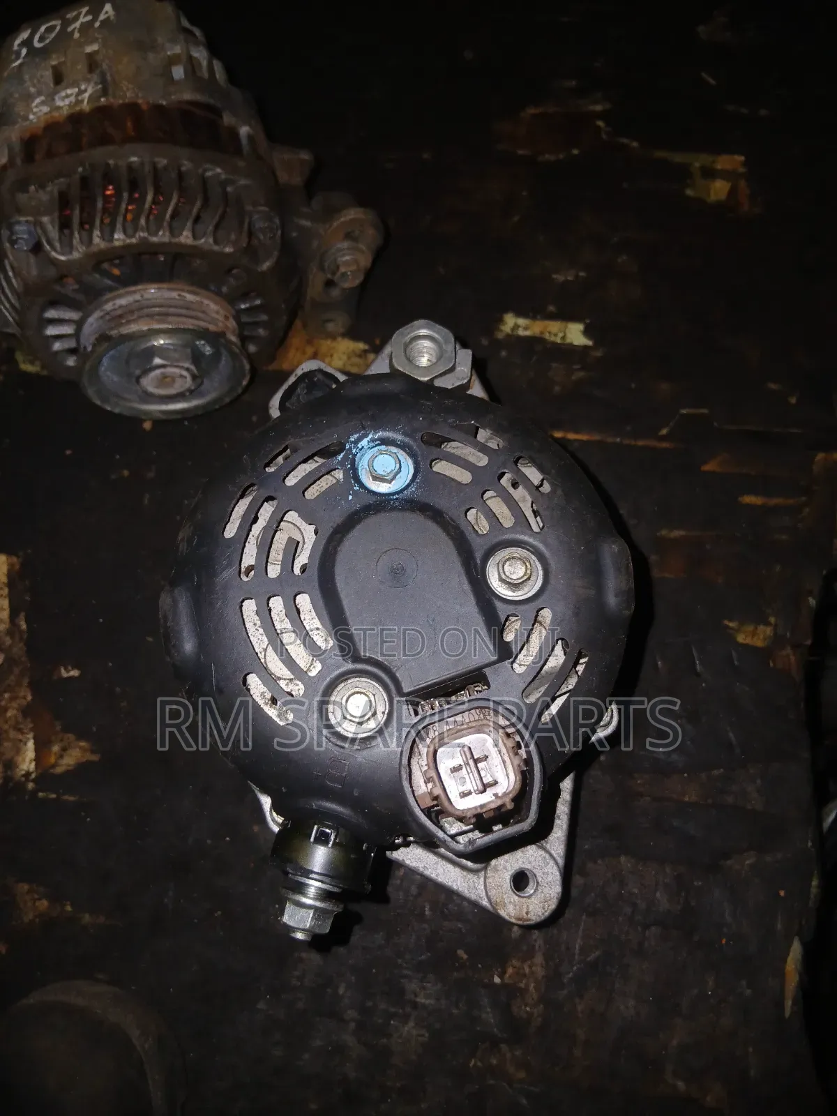 Alternator Mazda Carol
