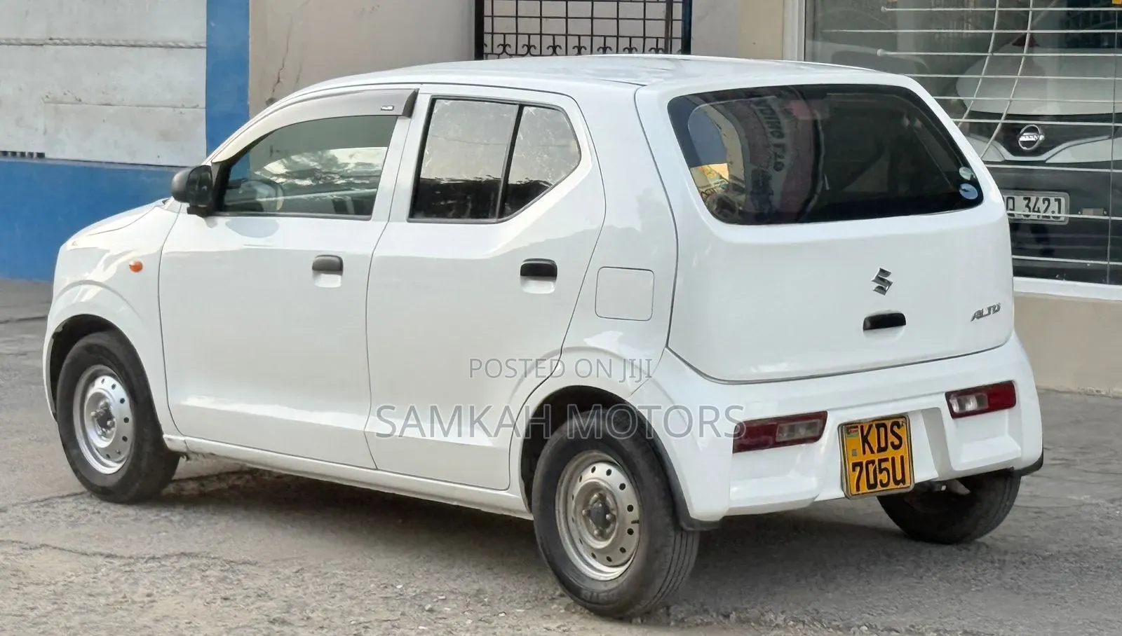 Suzuki Alto 2017 White