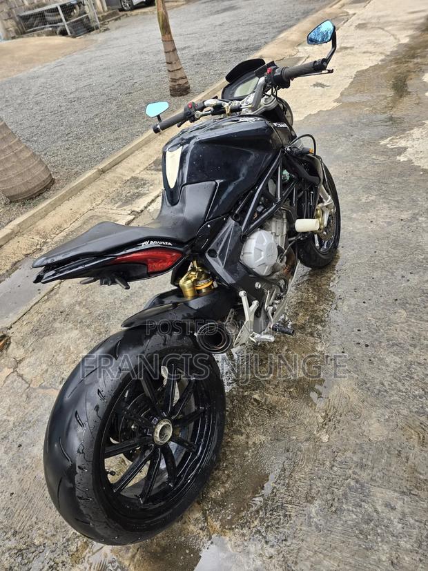 MV Agusta Agusta Brutale 2015 Black - thumbnail 6