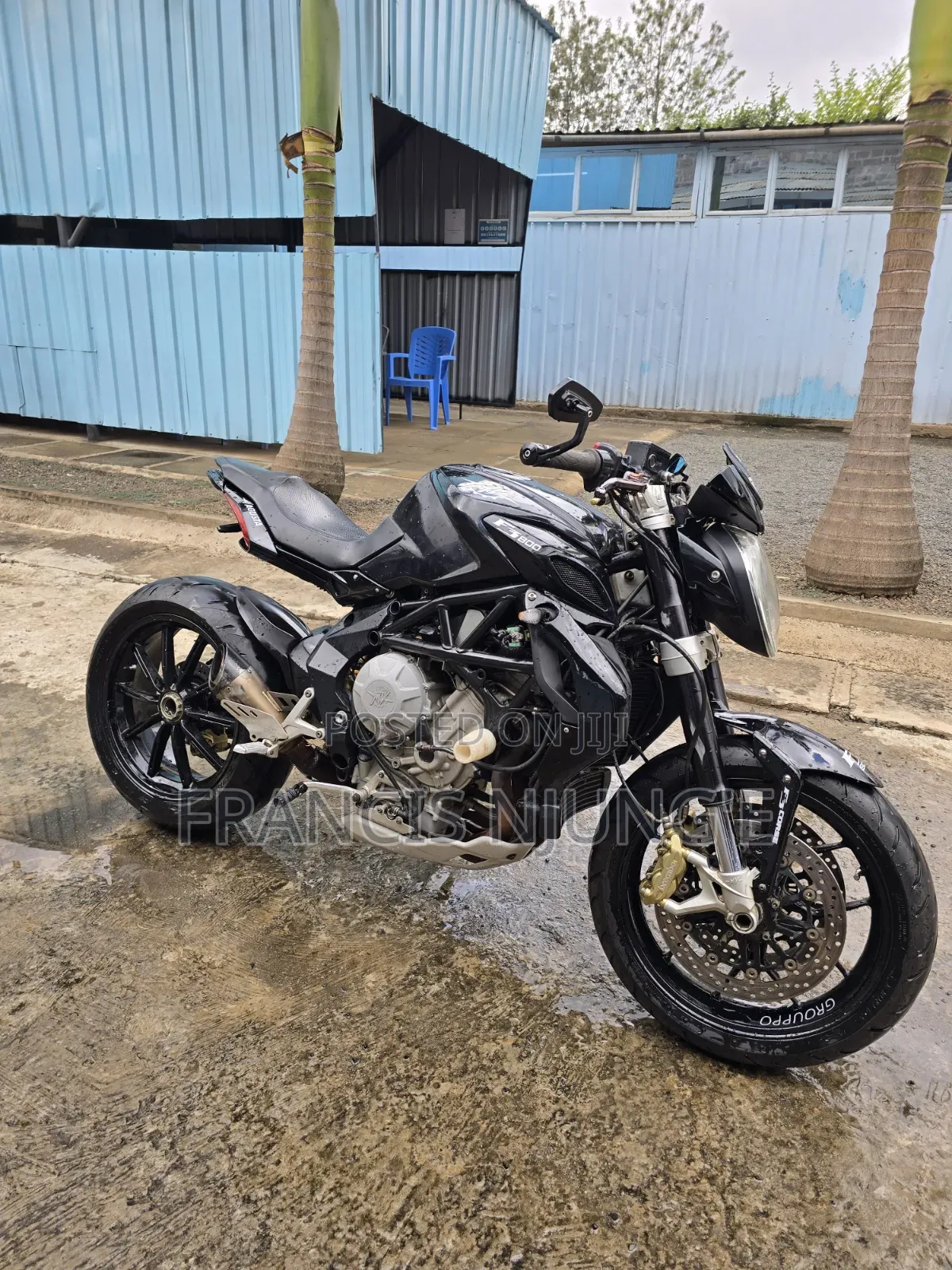 MV Agusta Agusta Brutale 2015 Black