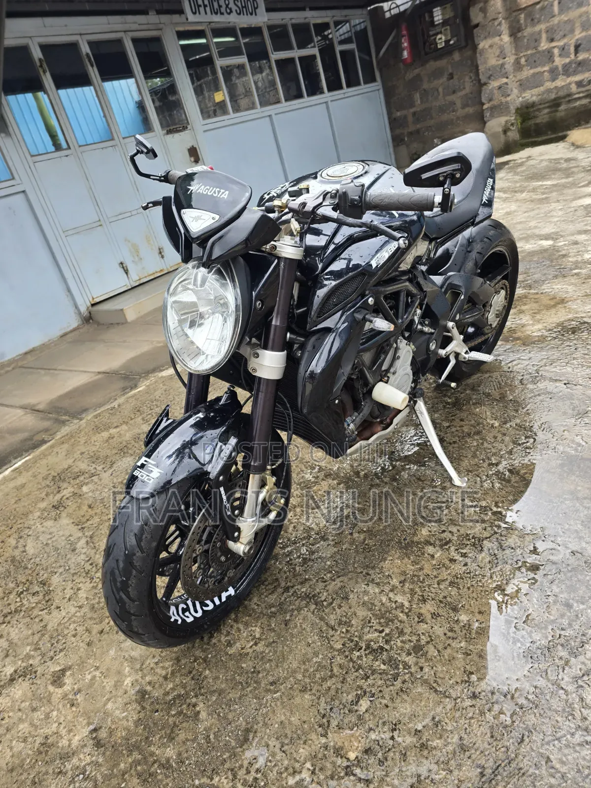 MV Agusta Agusta Brutale 2015 Black