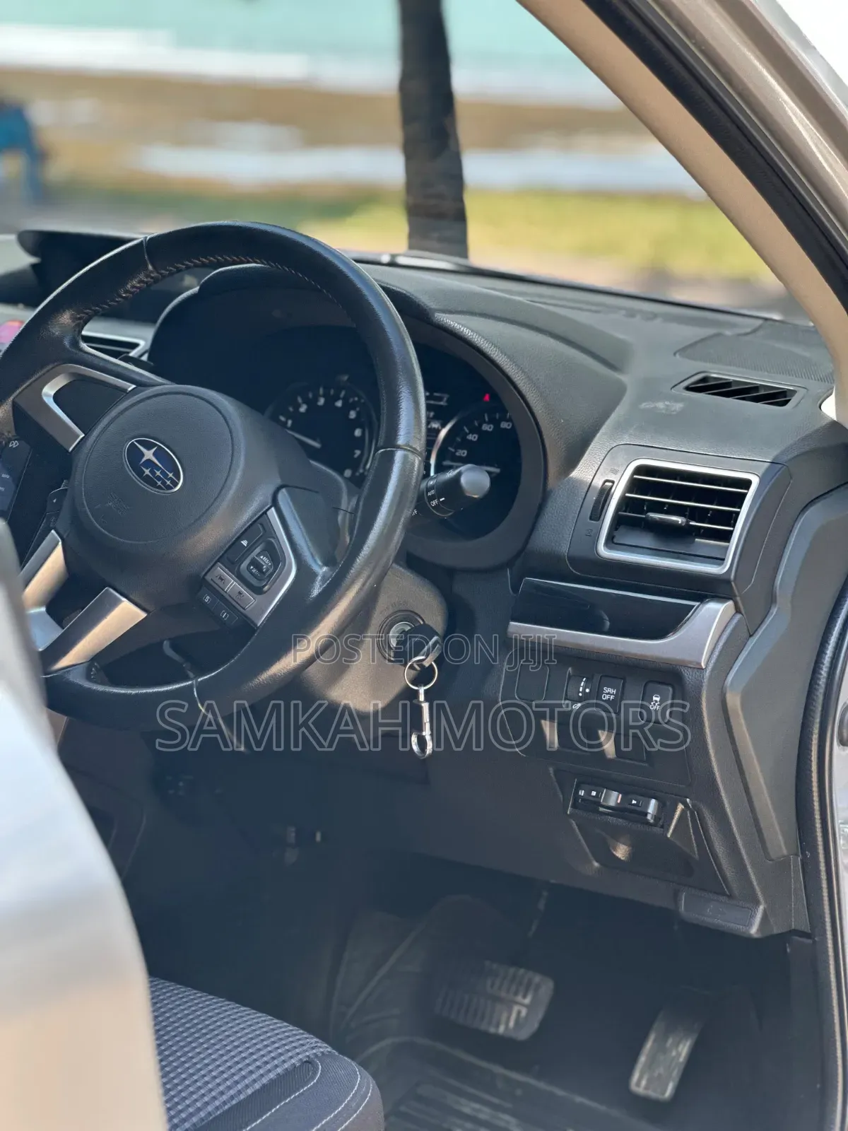 Subaru Forester 2018 Silver