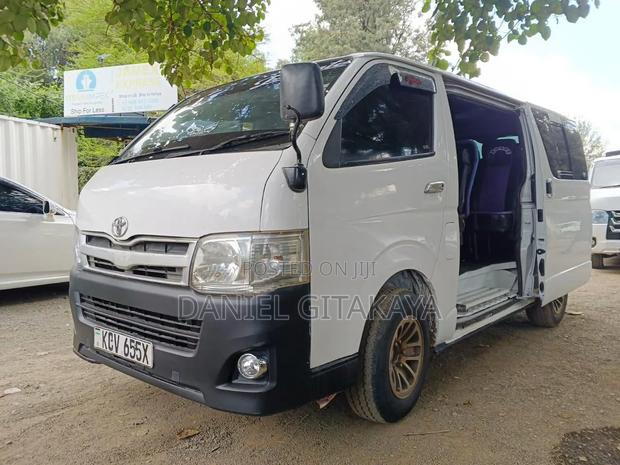 Toyota HiAce 2013 White - thumbnail 2
