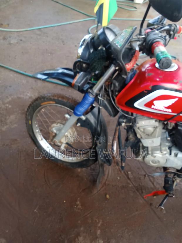 Honda XL 125 2022 Red