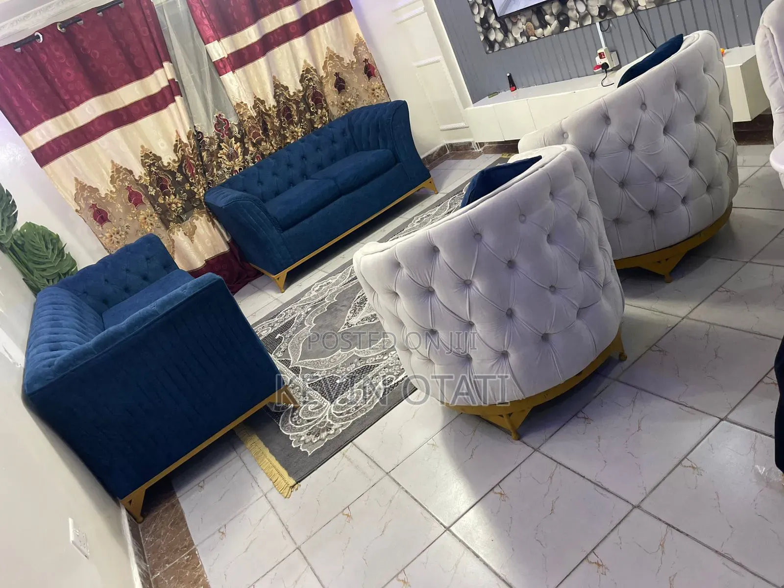 7 Seater Beautiful White and Blue Sofa Couch