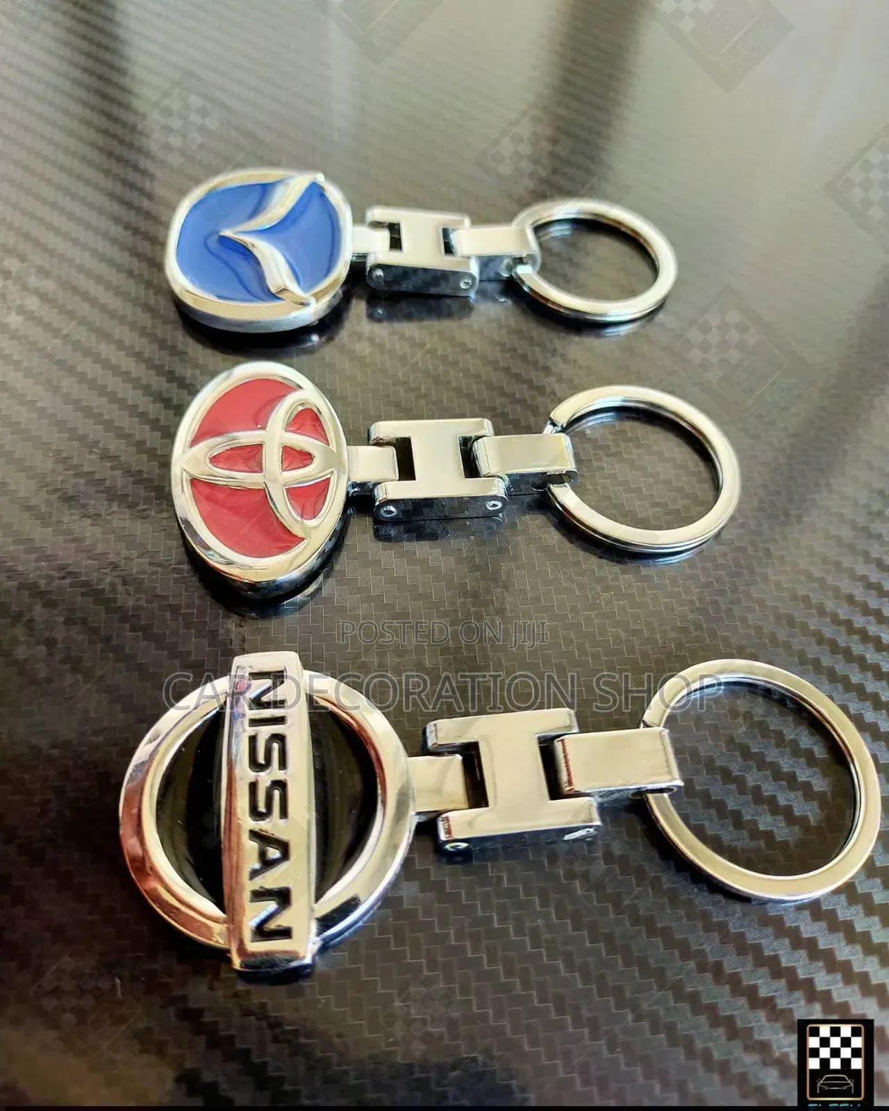 Metallic Keychain 4nissan,Toyota,Mazda With Colored Enamel Background