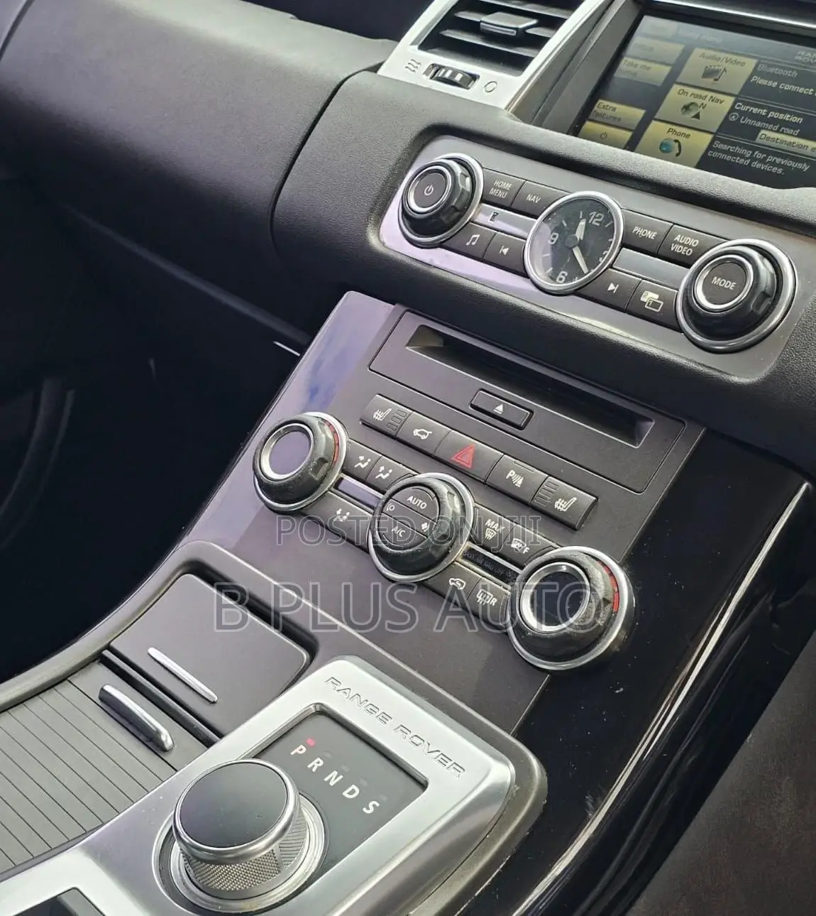 Land Rover Range Rover Sport 2012 White