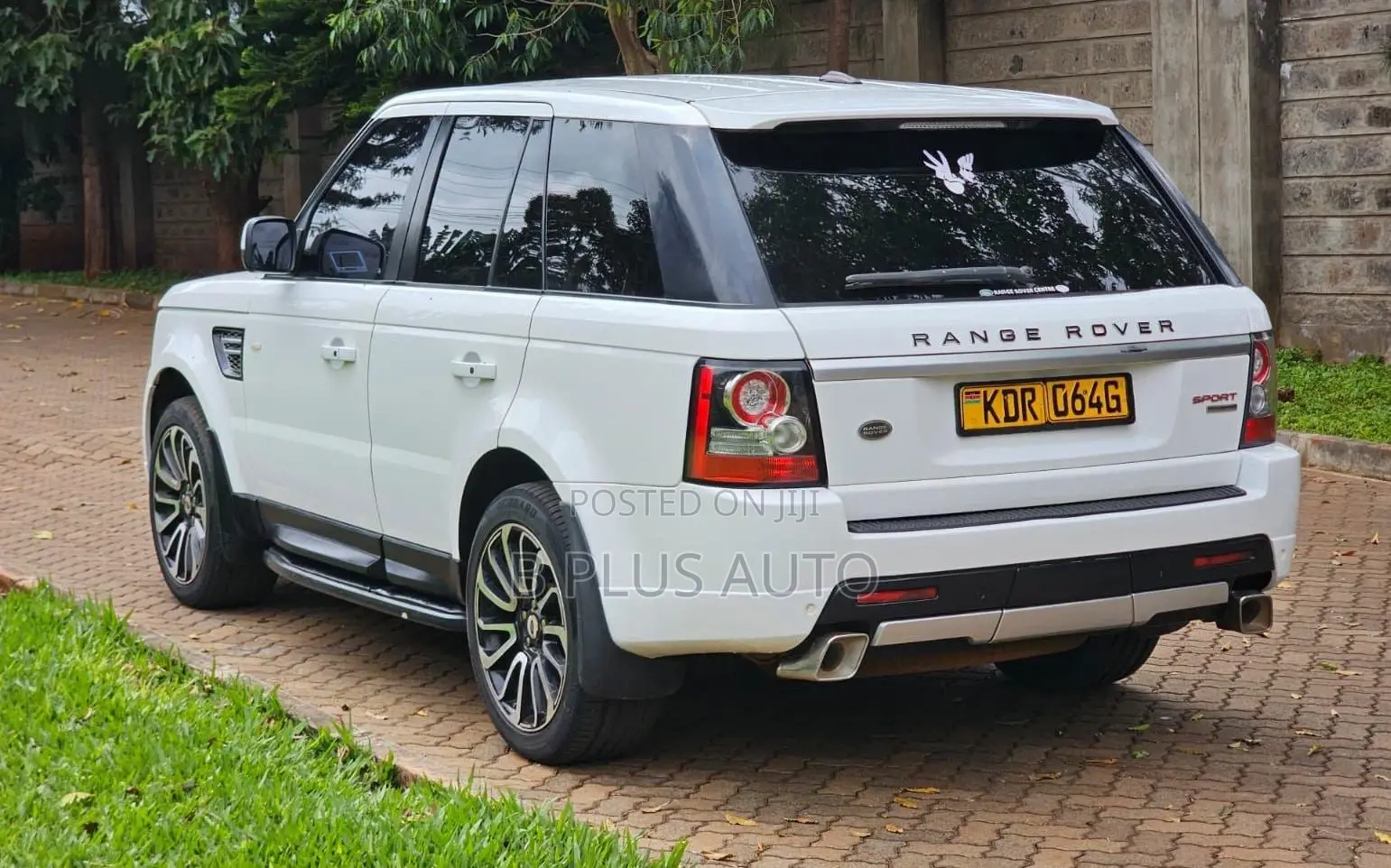 Land Rover Range Rover Sport 2012 White