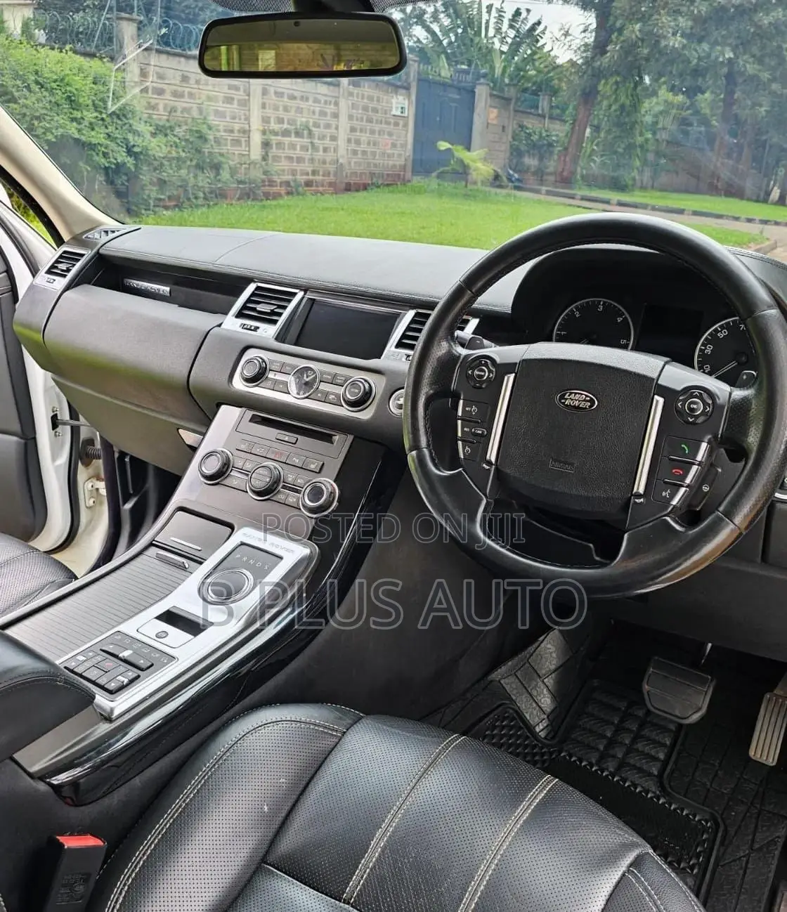 Land Rover Range Rover Sport 2012 White