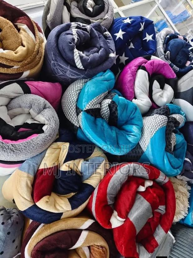 Thick Winter Cozy Woolen Duvet