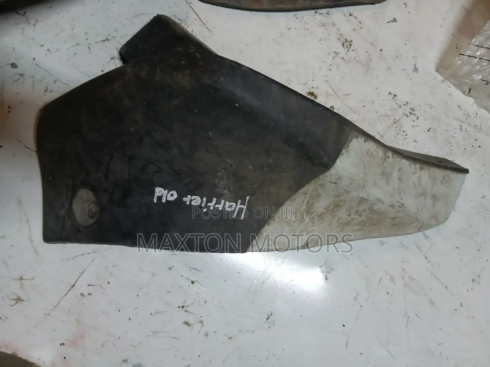 Harrier Lexus Mu15 Rear Bumper Mudflap