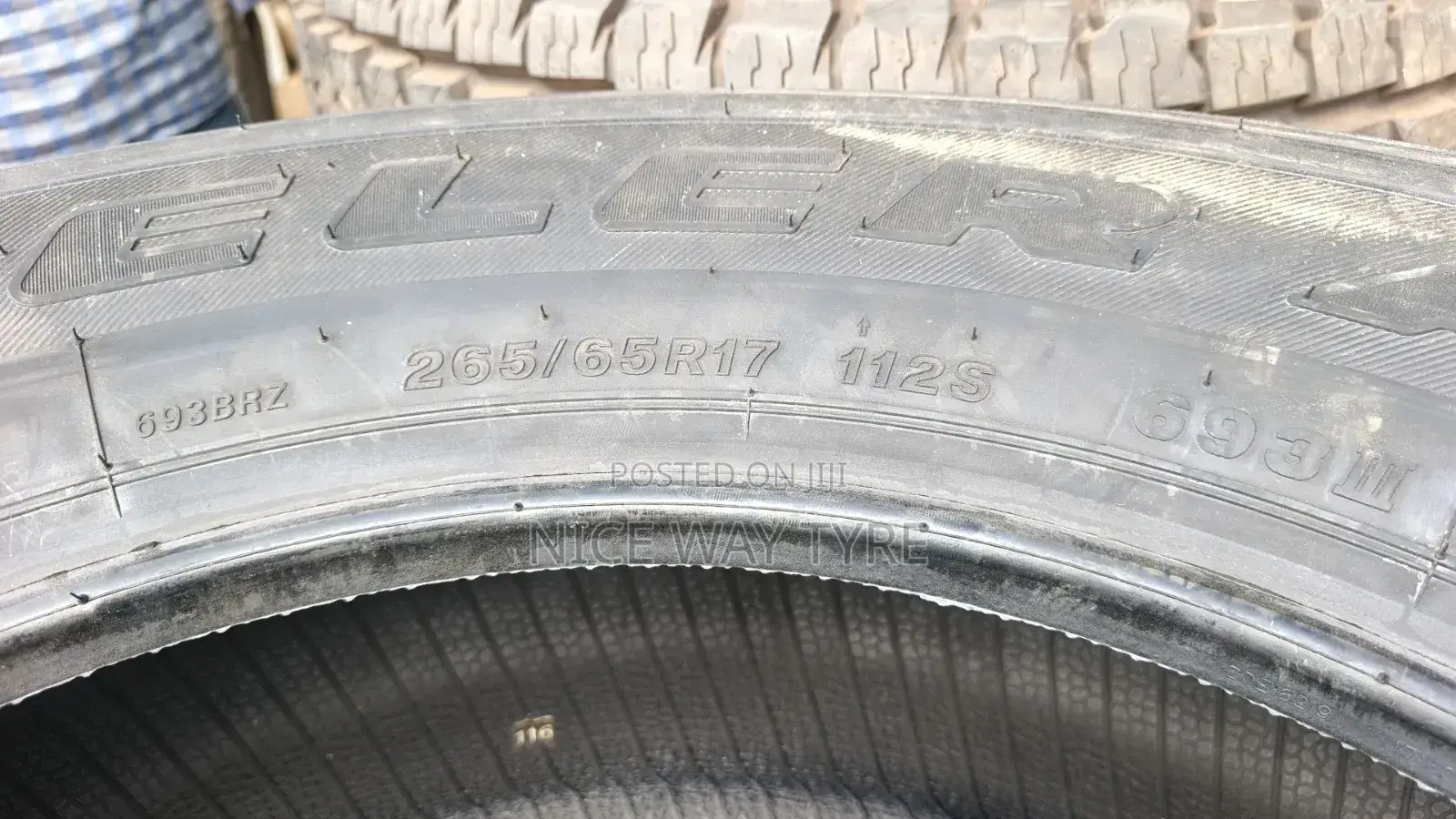 265/65r17 Brigestone Duela