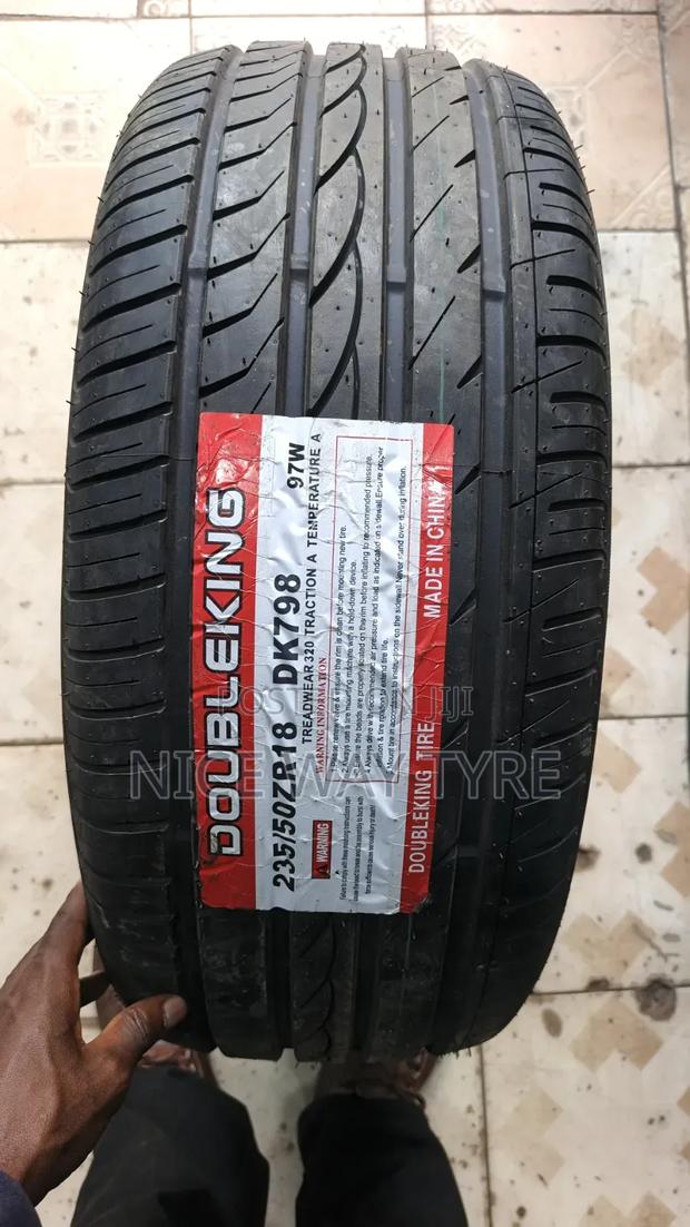 235/50r18 Double King - main view