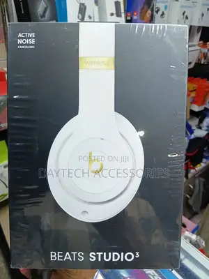 These Are Beats Studio3 Wireless Noise-Cancelling Headphones in White