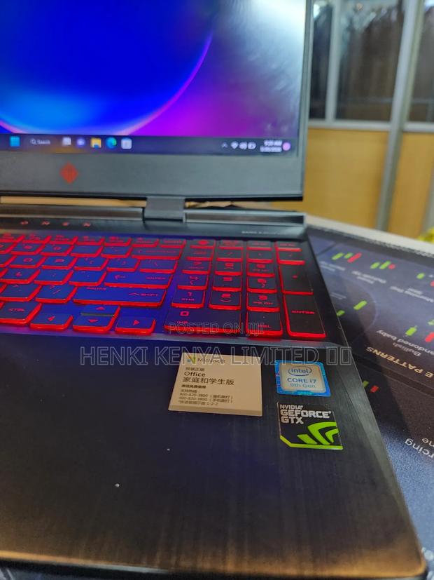 Laptop HP Omen 15 16GB Intel Core i7 SSD 512GB - thumbnail 4