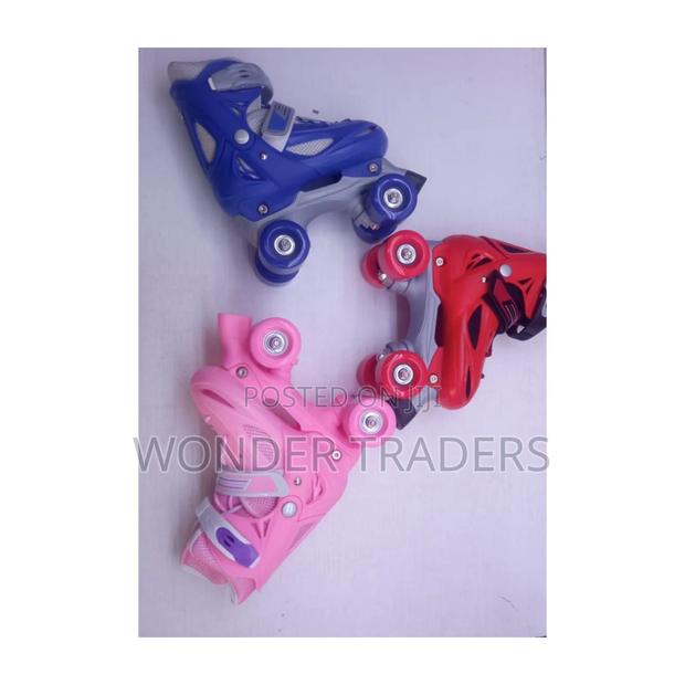 Quad Skating Shoes Size: 31-34, 35-38, 39-42 : Red, Blue $ Pink Skat