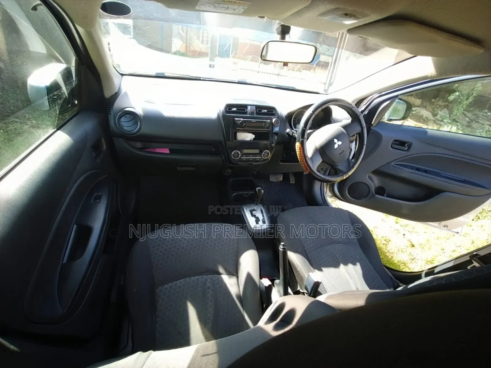 Mitsubishi Mirage 2015 Silver