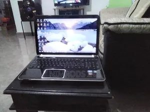 Laptop HP Pavilion Dv6 4GB Intel Core i3 HDD+SSD 350GB
