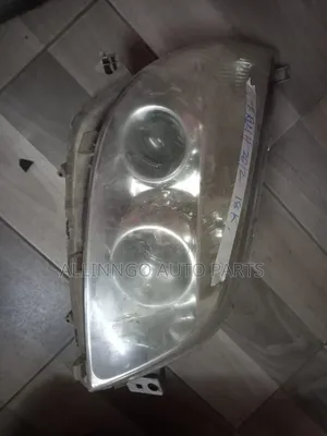Toyota Rush 2012 Headlight
