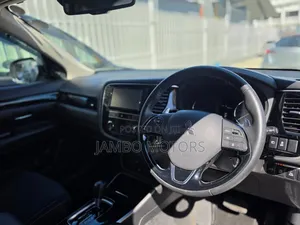 Mitsubishi Outlander SE FWD 2020 White