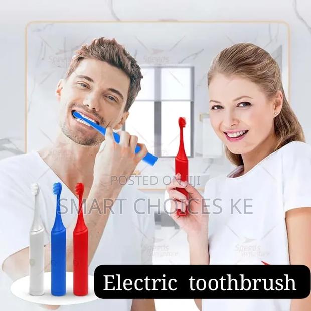 Electric Toothbrush Battery Operate for Home Travelling - thumbnail 2