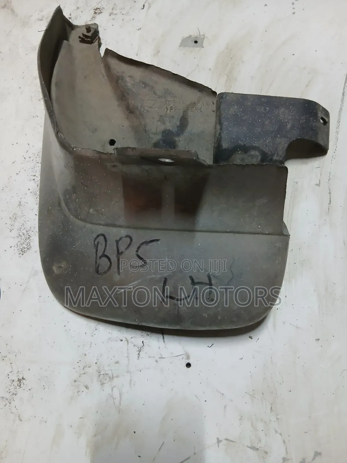 Subaru Legacy Bp5/Bp9 Rear Mudflap