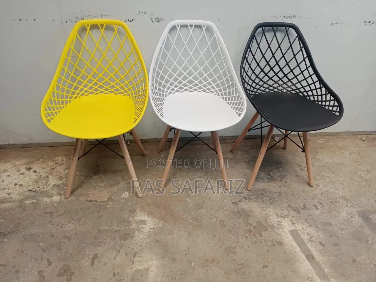 Aemes Chairs